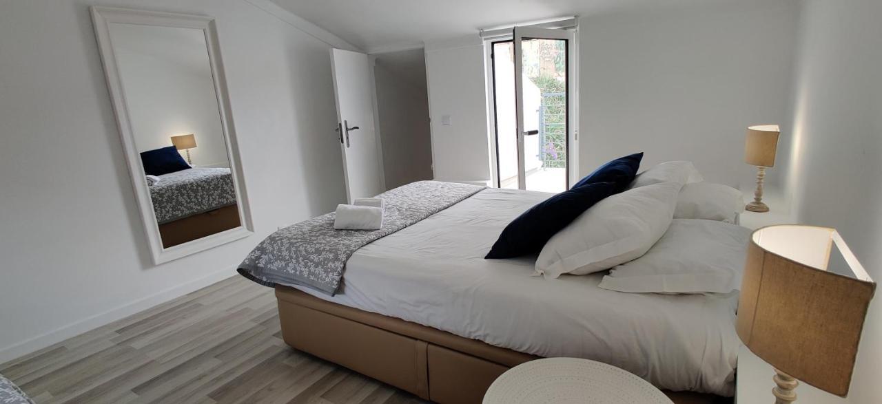 Nazare Historic Beach House-1 Minute To The Beach Buitenkant foto